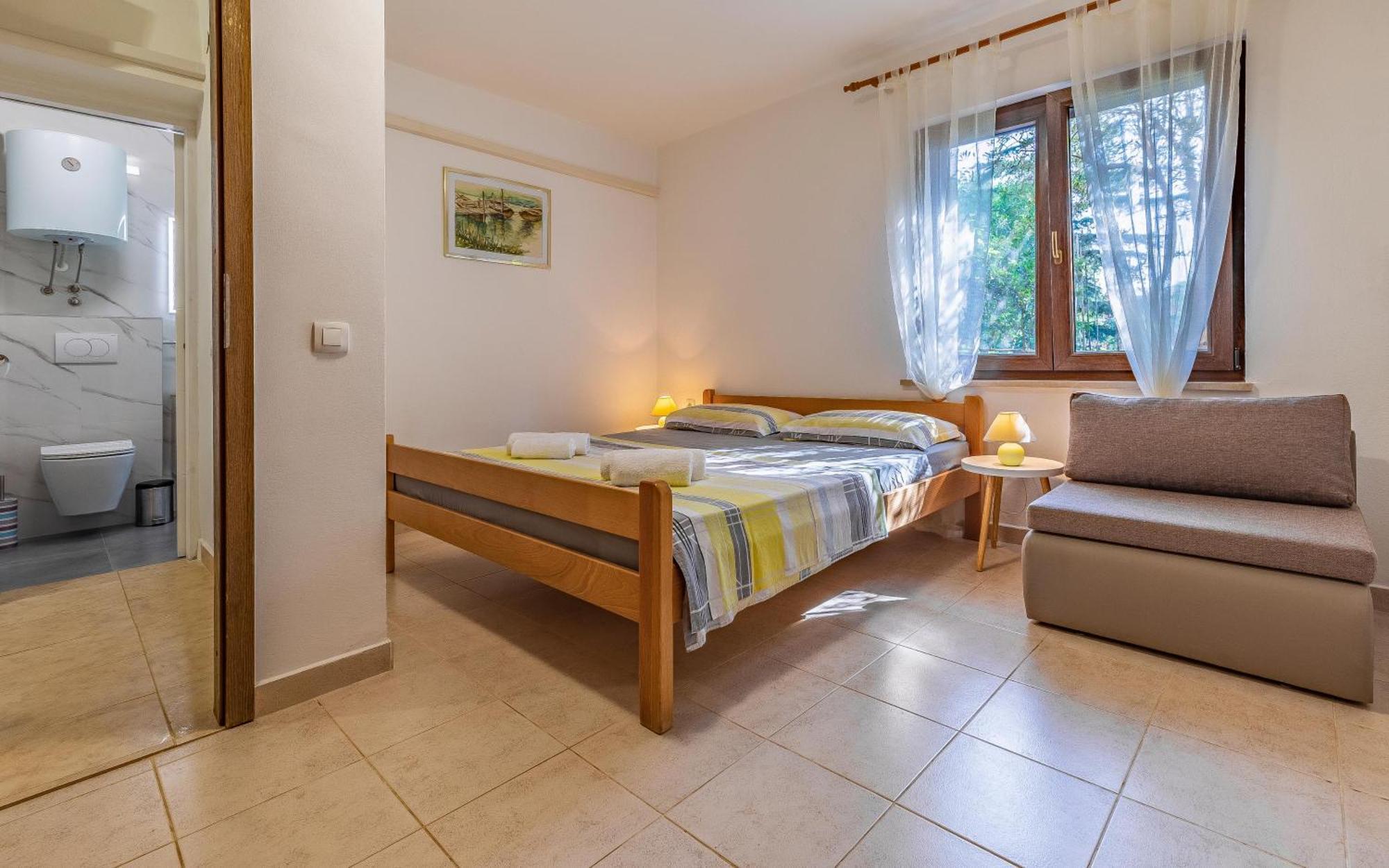 Eva Apartment *